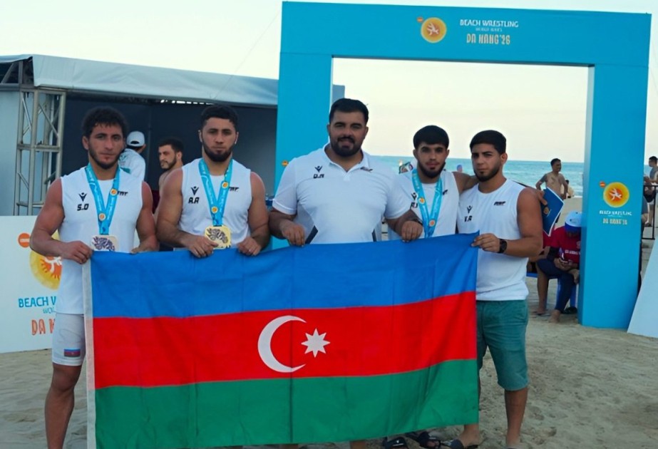 Çimərlik güləşçilərimizdən bir dəst medal 