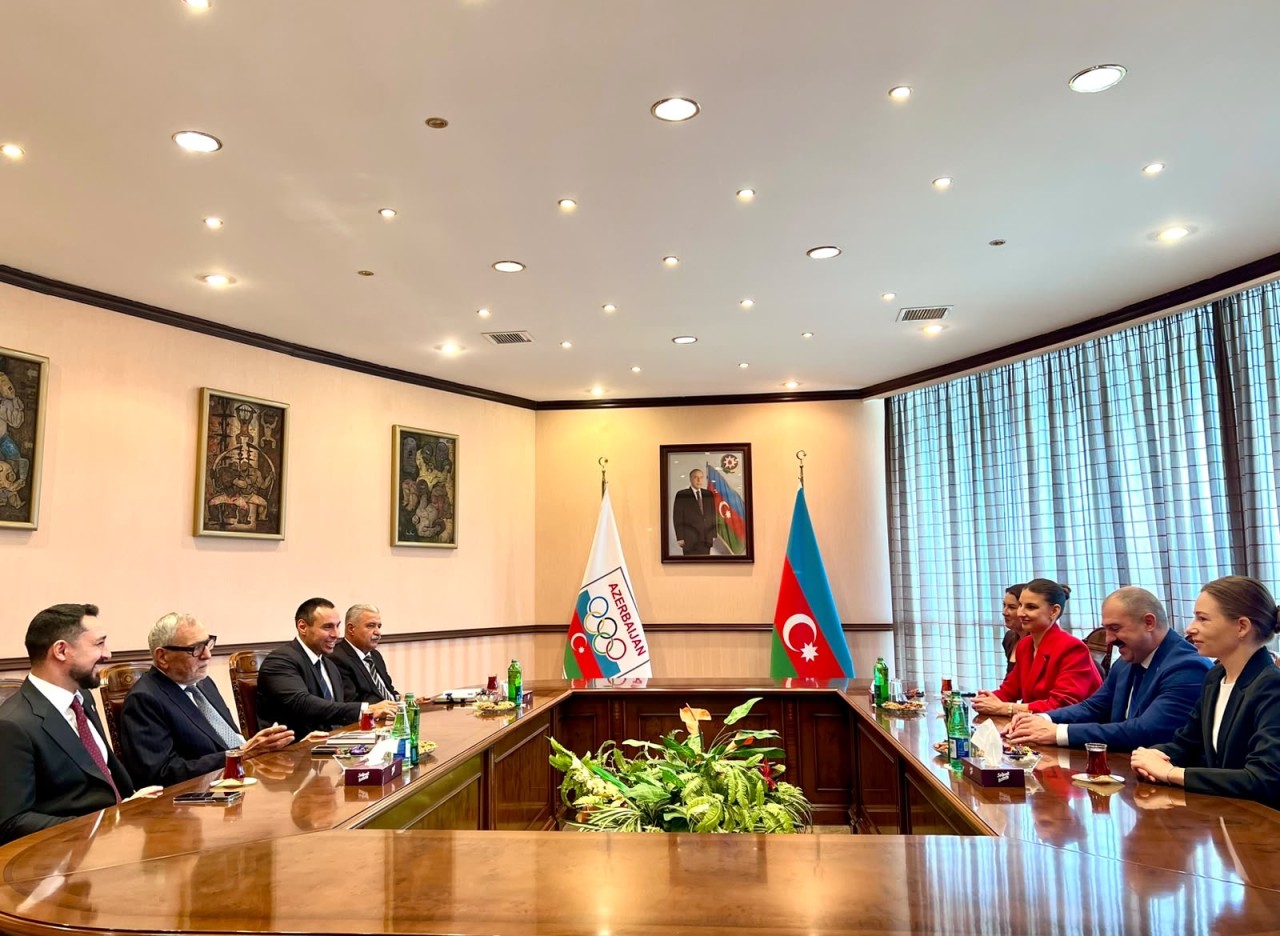 MOK-da Belarus Milli Olimpiya Komitəsinin prezidenti ilə görüş keçirilib