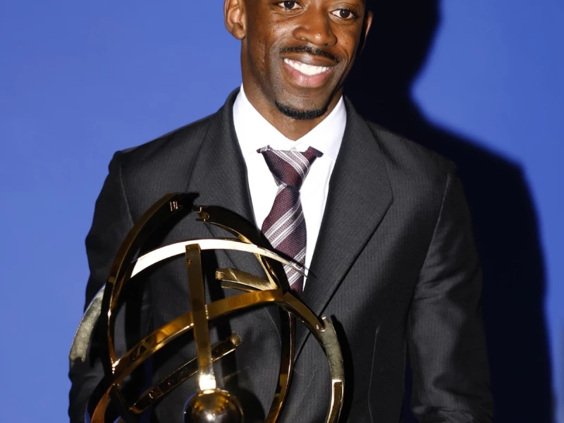 Dembele mövsümün ən yaxşı futbolçusu