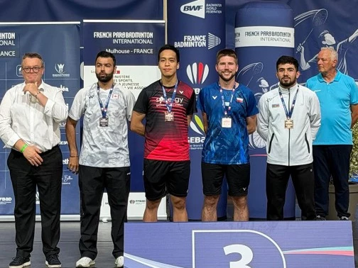 Parabadmintonçusmuz Fransada bürünc medal qazanıb