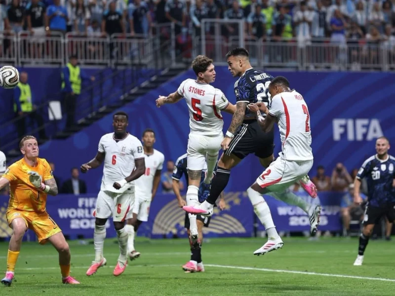Argentina möhtəşəm geridönüşlə dünya çempionatının finalında