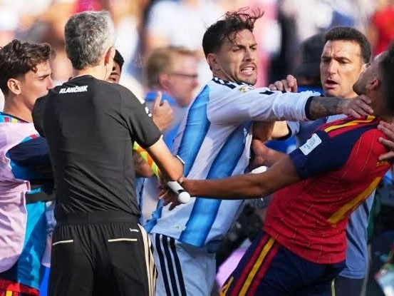 FIFA Paredes barədə yekun qərarını açıqladı