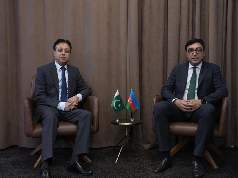 Fərid Qayıbov Pakistanın Azərbaycandakı fövqəladə və səlahiyyətli səfirini qəbuul edib 