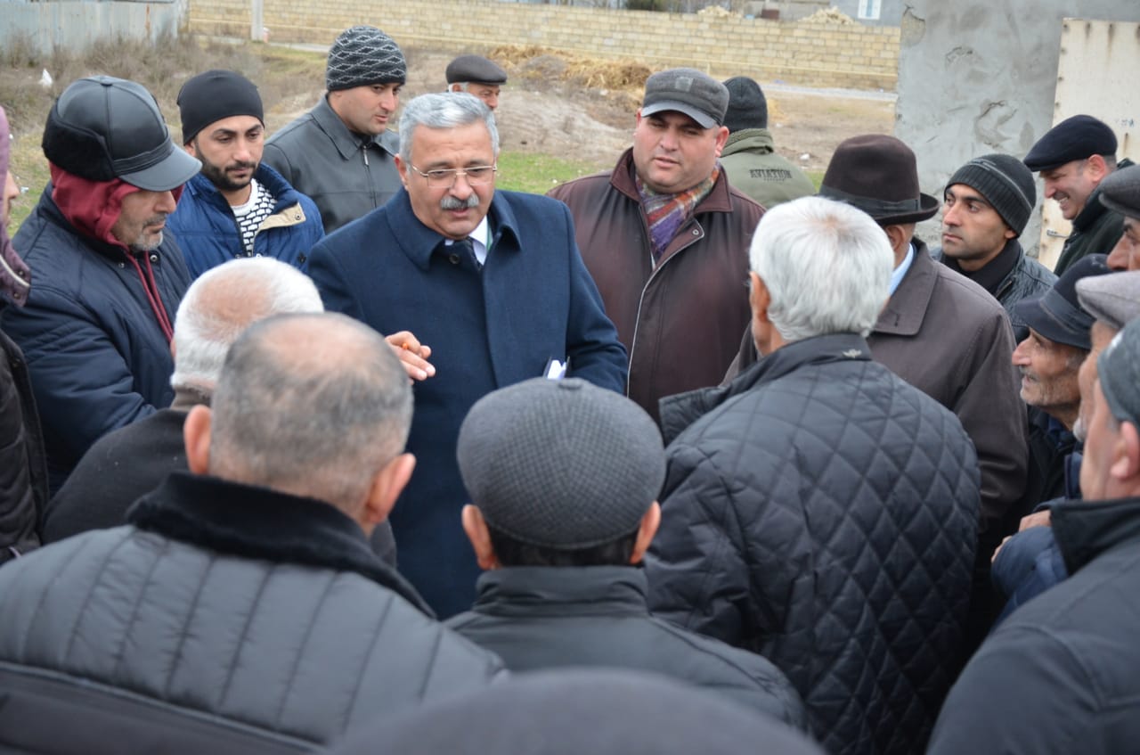 DEPUTATLIĞA NAMİZƏD MURAD FƏRZƏLİYEV BİR GÜNDƏ 4 YAŞAYIŞ MƏNTƏQƏSİNDƏ SEÇİCİLƏRLƏ KÜTLƏVİ VƏ FƏRDİ GÖRÜŞLƏR KEÇİRDİ