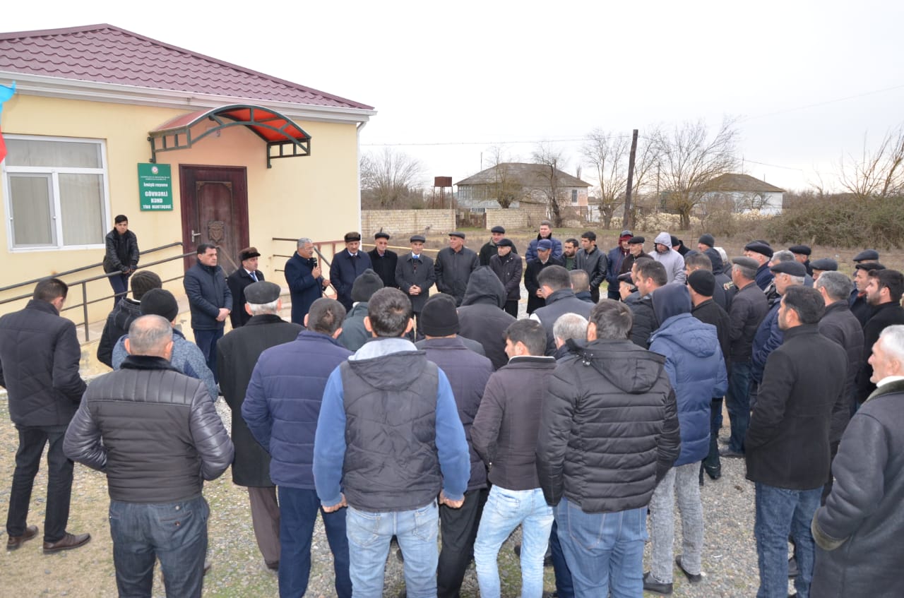 DEPUTATLIĞA NAMİZƏD MURAD FƏRZƏLİYEV BİR GÜNDƏ 4 YAŞAYIŞ MƏNTƏQƏSİNDƏ SEÇİCİLƏRLƏ KÜTLƏVİ VƏ FƏRDİ GÖRÜŞLƏR KEÇİRDİ