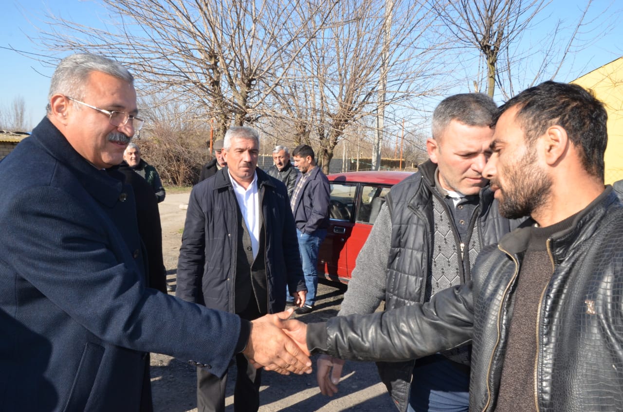 DEPUTATLIĞA NAMİZƏD MURAD FƏRZƏLİYEVİN SEÇİCİLƏRLƏ KÜTLƏVİ VƏ FƏRDİ GÖRÜŞLƏRİ DAVAM EDİR - FOTO