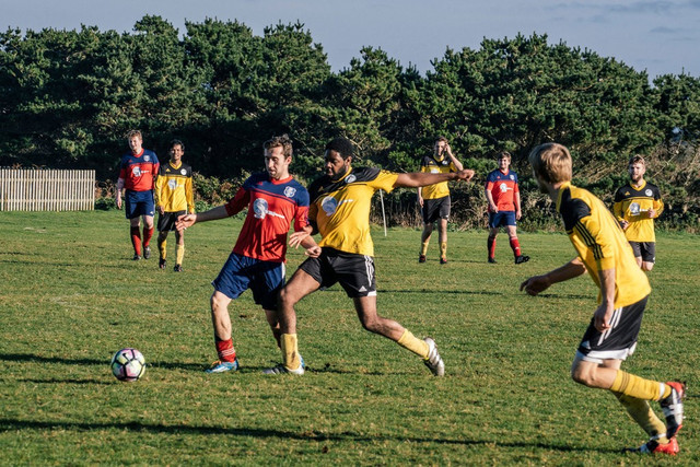 Ən az komandaların çıxış etdiyi liqalar