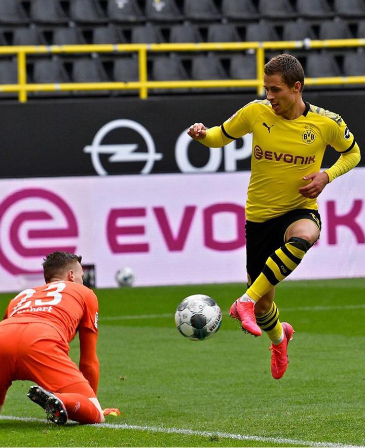 "Rur derbisi"ndə ev sahibləri sevindi