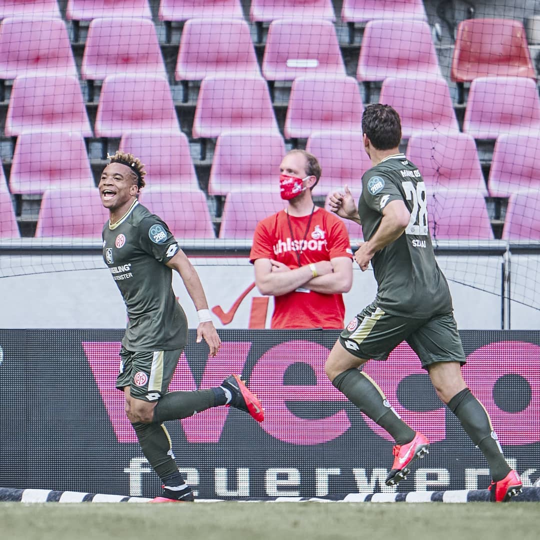 Bundesliqa: "Bavariya" "Köln"ün səhvlərini təkrarlamadı