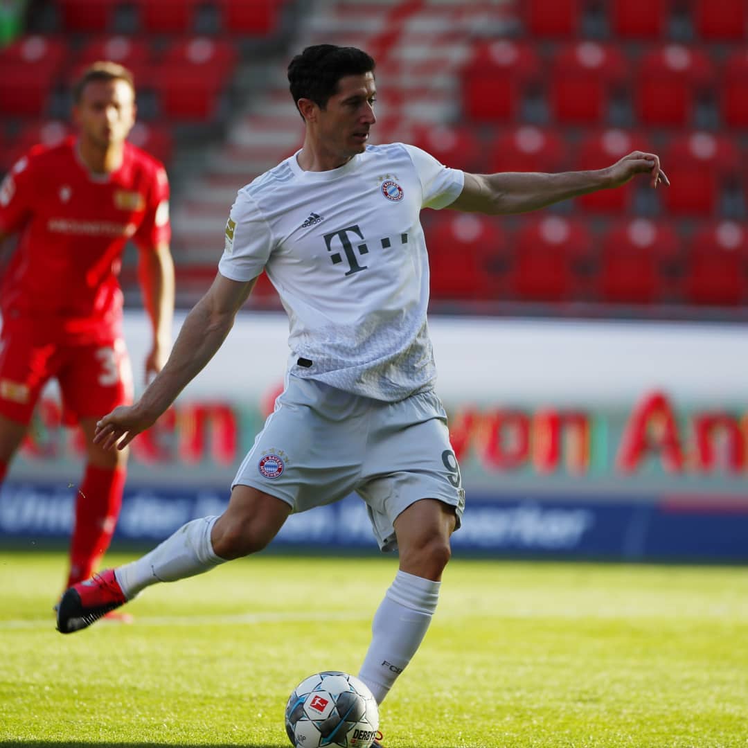 Bundesliqa: "Bavariya" "Köln"ün səhvlərini təkrarlamadı