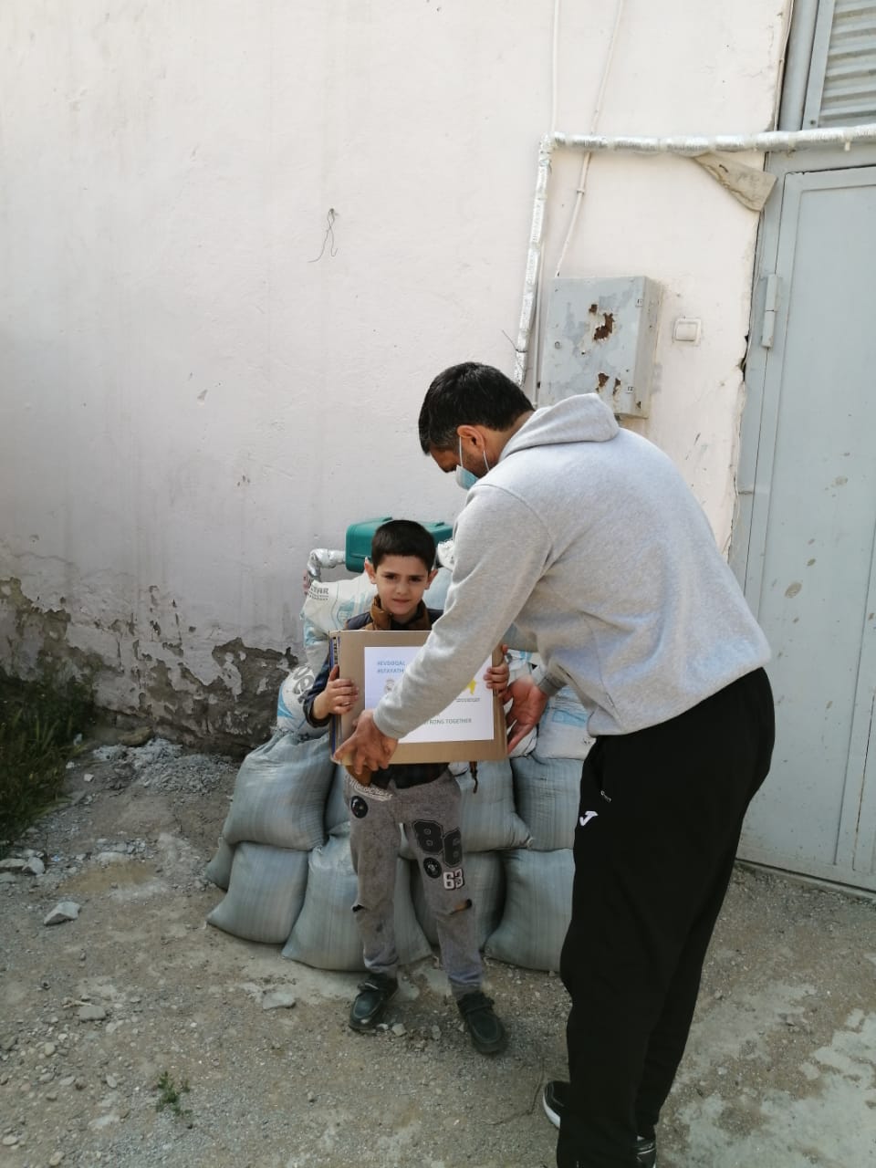 Real Madrid" Fondundan sosial yardım