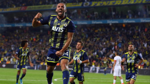 Türkiyəli futbolçu &ldquo;Tottennhem&rdquo;ə keçə bilər