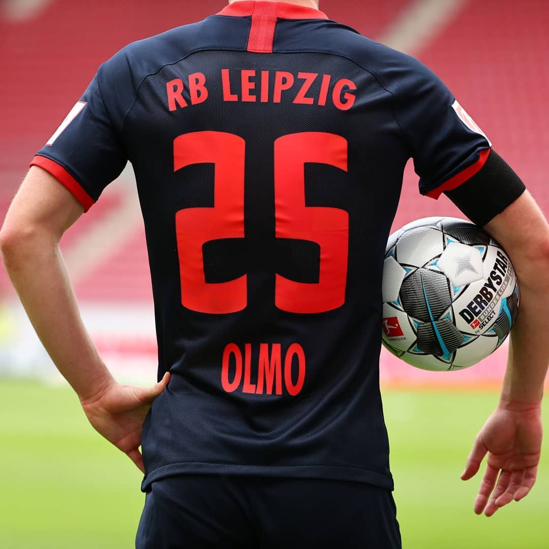 Bundesliqada "qol yağışı" səngimir - VİDEO