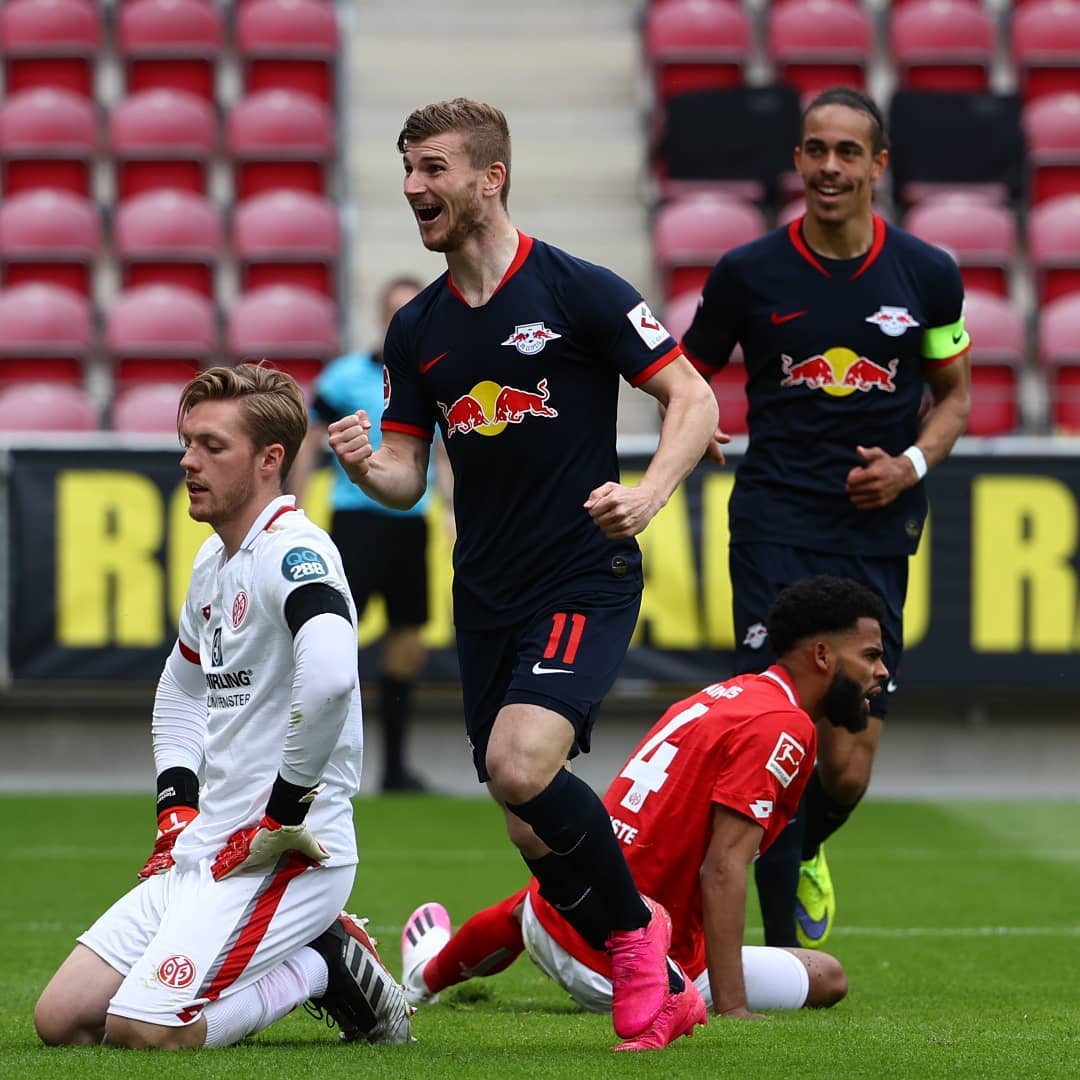 Bundesliqada "qol yağışı" səngimir - VİDEO