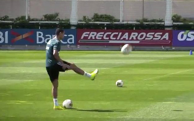 Ronaldodan məşqdə də təkrarsızdır -Video