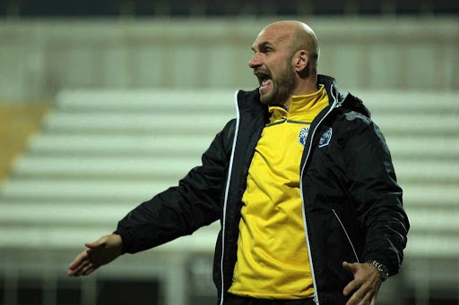 "Sabah" baş məşqçisi ilə yollarını ayırdı​