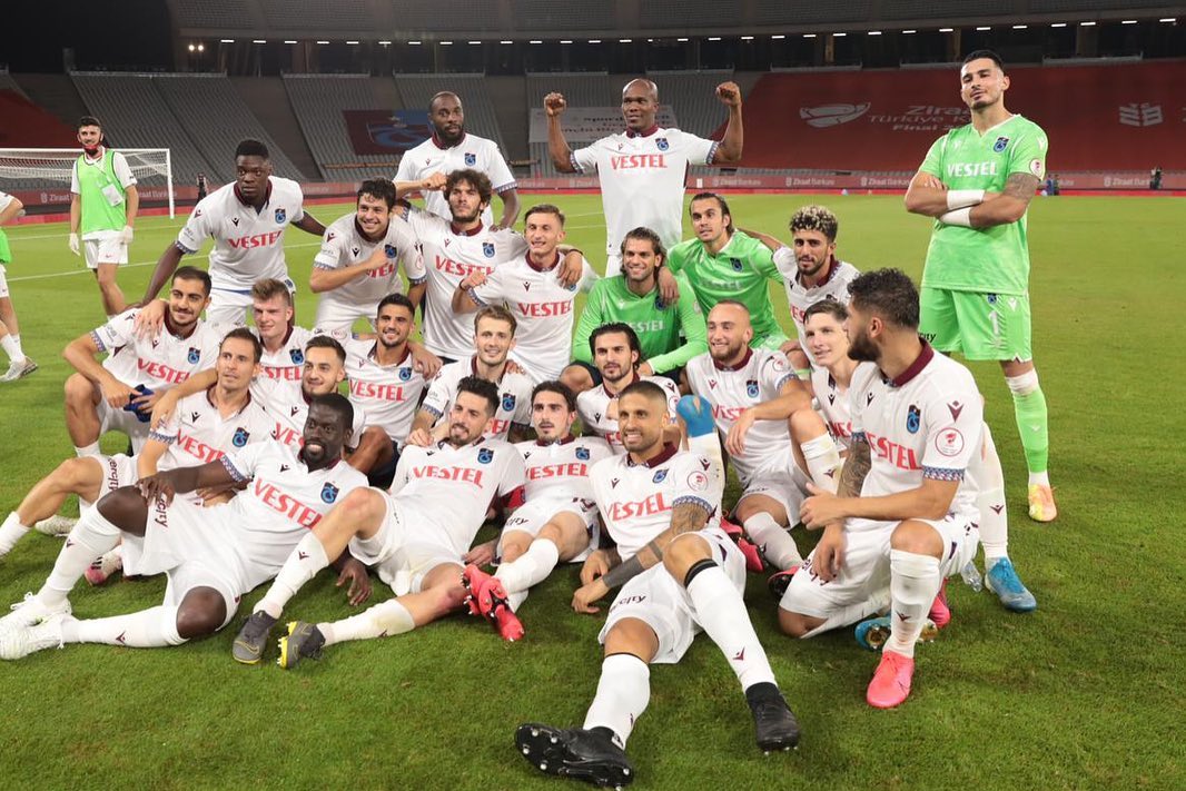 Qaradənizdə qələbə firtınası