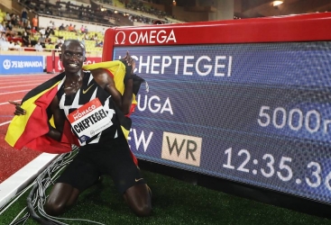 Uqandalı atletden yeni dünya rekordu