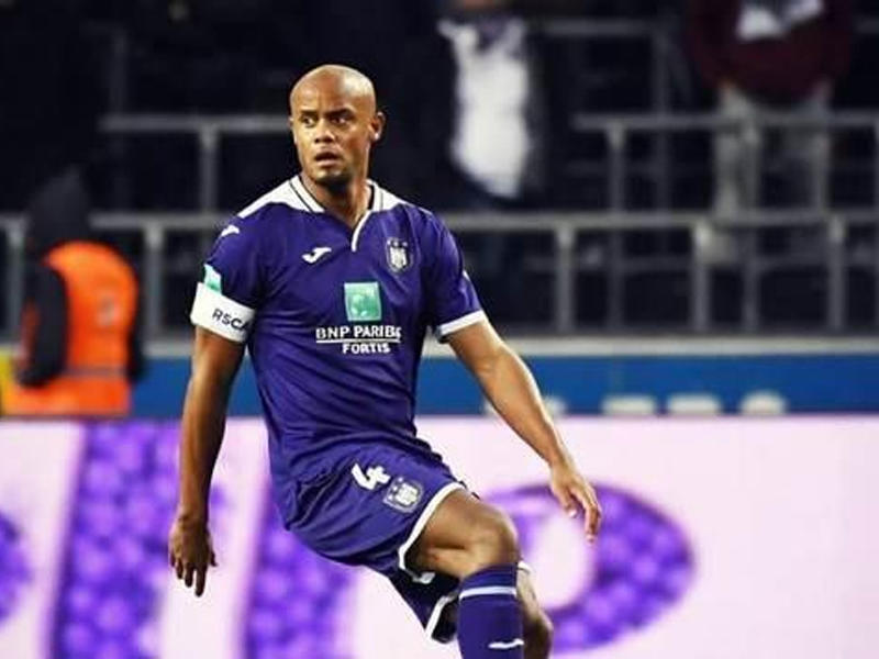 Kompani karyerasını bitirdi