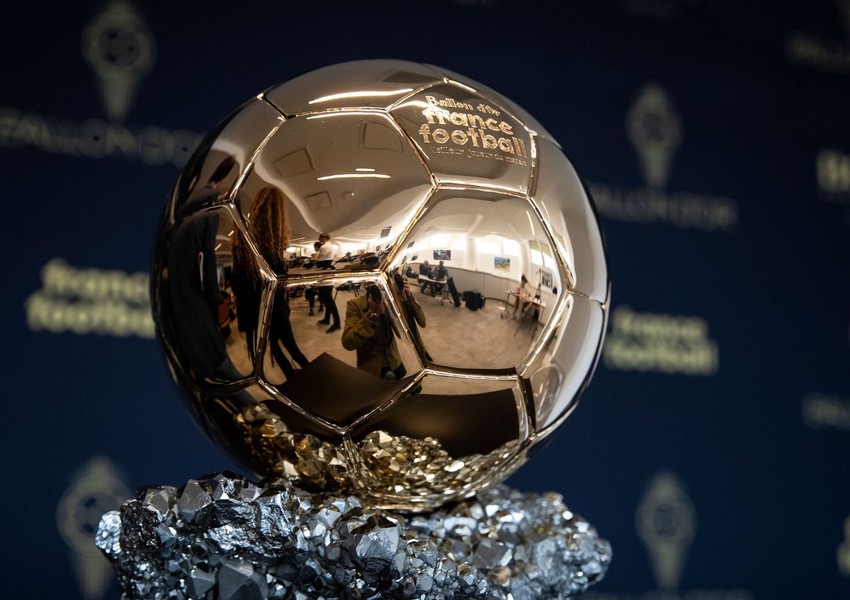 "Qızıl top"un bərpası üçün petisiya &nbsp;