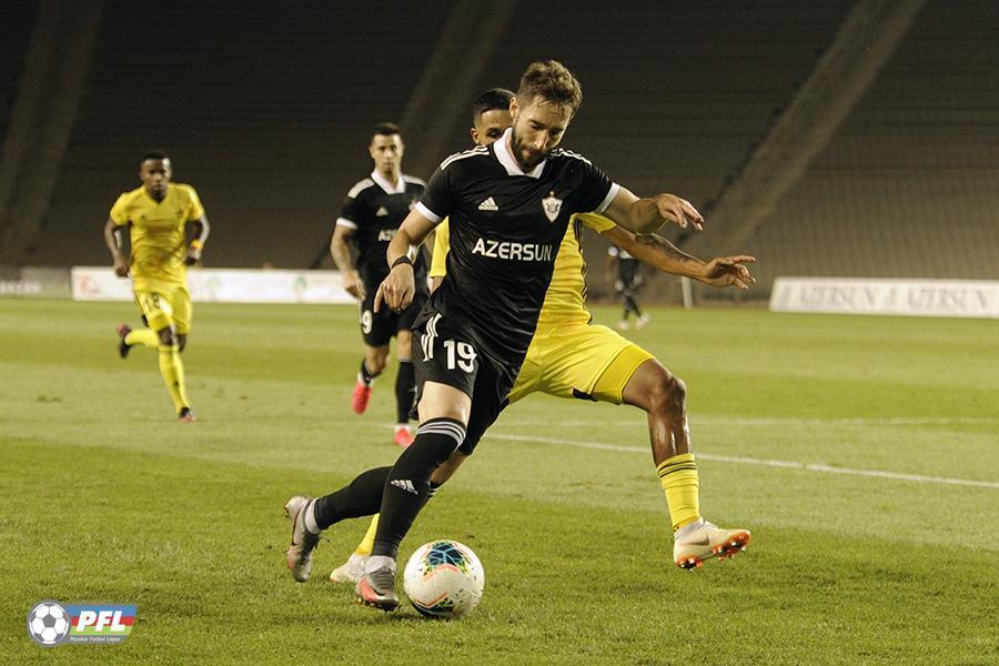 "Qarabağ" "Şerif"i də Bakıdan məğlub göndərdi - FOTO