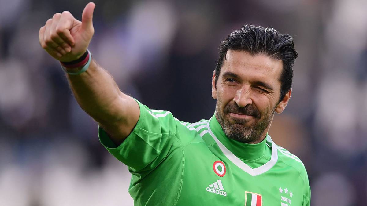 Buffon Lev Yaşini qabaqlayaraq bütün dövrlərin ən yaxşı qapıçısı seçildi &nbsp;