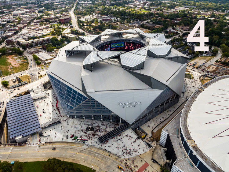 İngilislərin iki stadionu ilk pillədə - FOTO