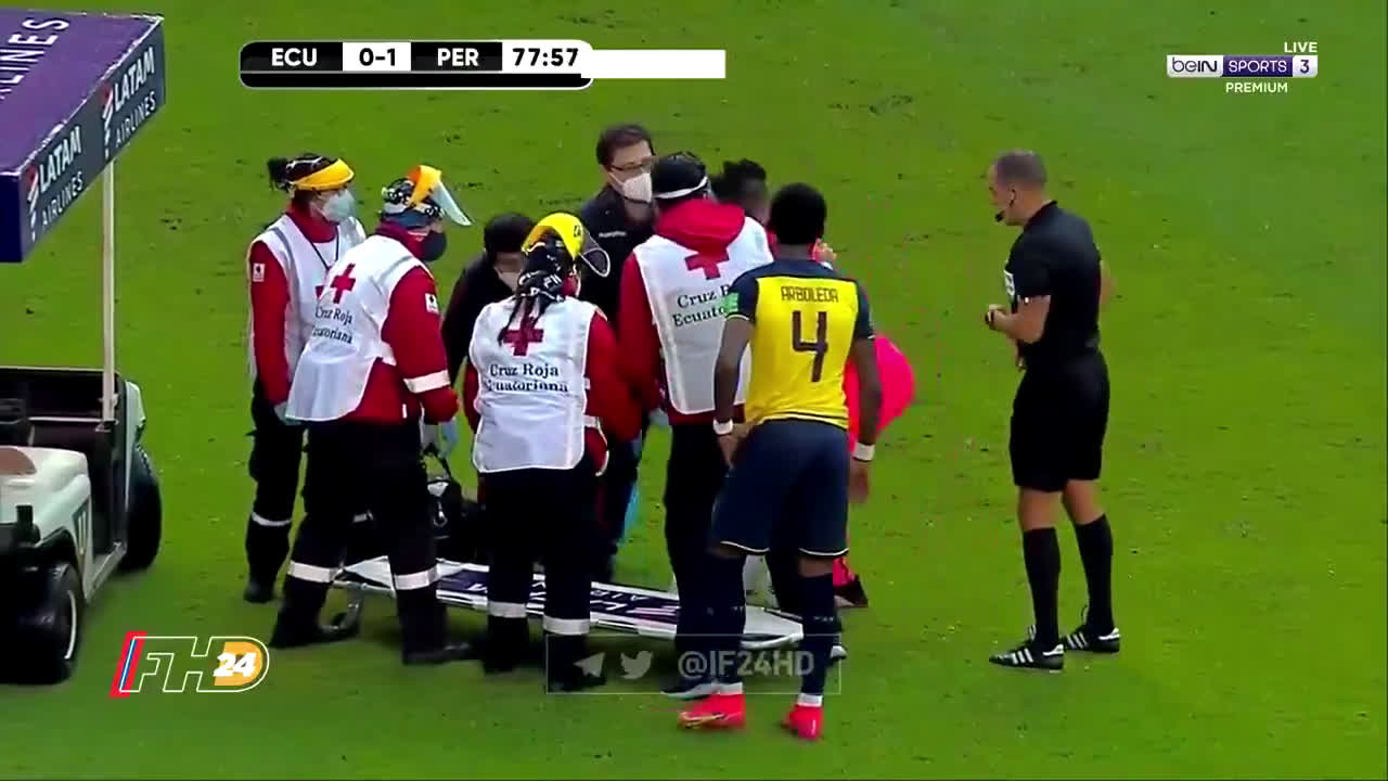 Rəqibinə kömək etmək istədi hakimdən cəza aldı