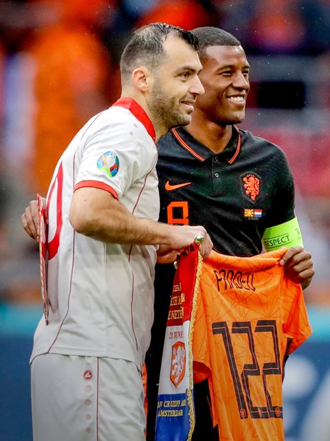 122 matçdan sonra əlvida Pandev! - Foto