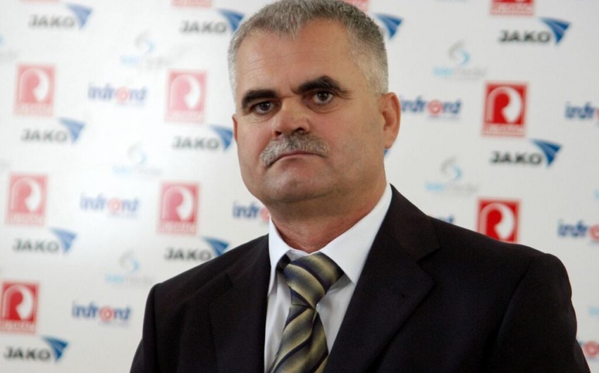 Keçmiş baş məşqçi dünyasını dəyişdi