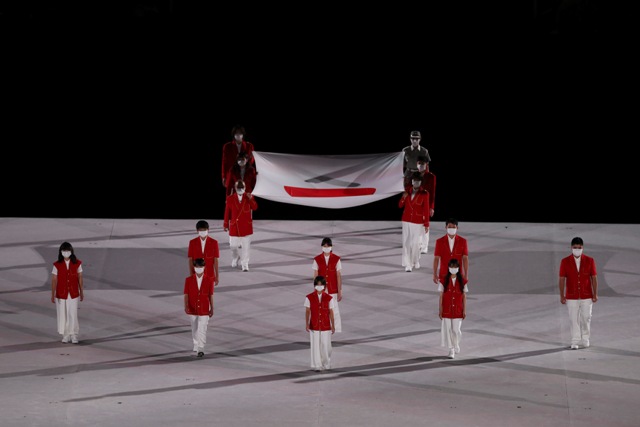 XXXII Yay Olimpiya Oyunlarının açılış mərasimi - Fotoreportaj