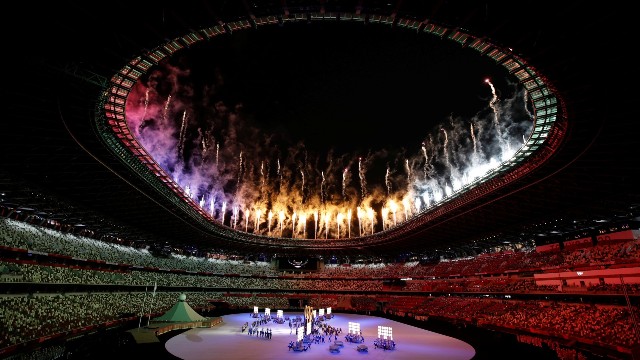 XXXII Yay Olimpiya Oyunlarının açılış mərasimi - Fotoreportaj