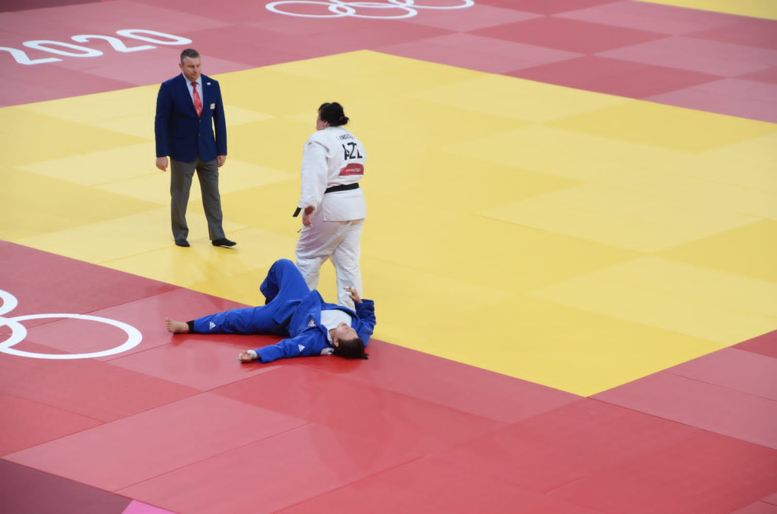 İlk bürünc mükafatla ölkəmiz medal sıralamasında yer aldı