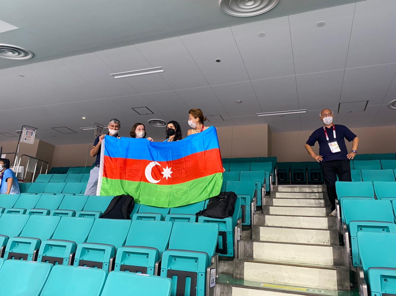 Rafael Ağayevə Tokio-2020-nin gümüş medalı təqdim edildi - FOTO