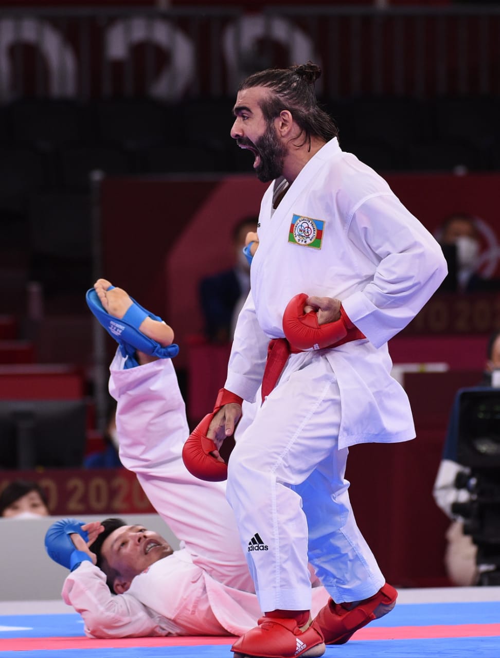 Rafael Ağayev Tokio-2020-nin gümüş medalına sahib çıxdı&nbsp;- FOTO