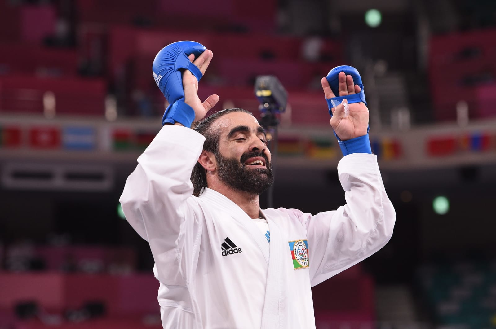 Rafael Ağayev Tokio-2020-nin gümüş medalına sahib çıxdı&nbsp;- FOTO