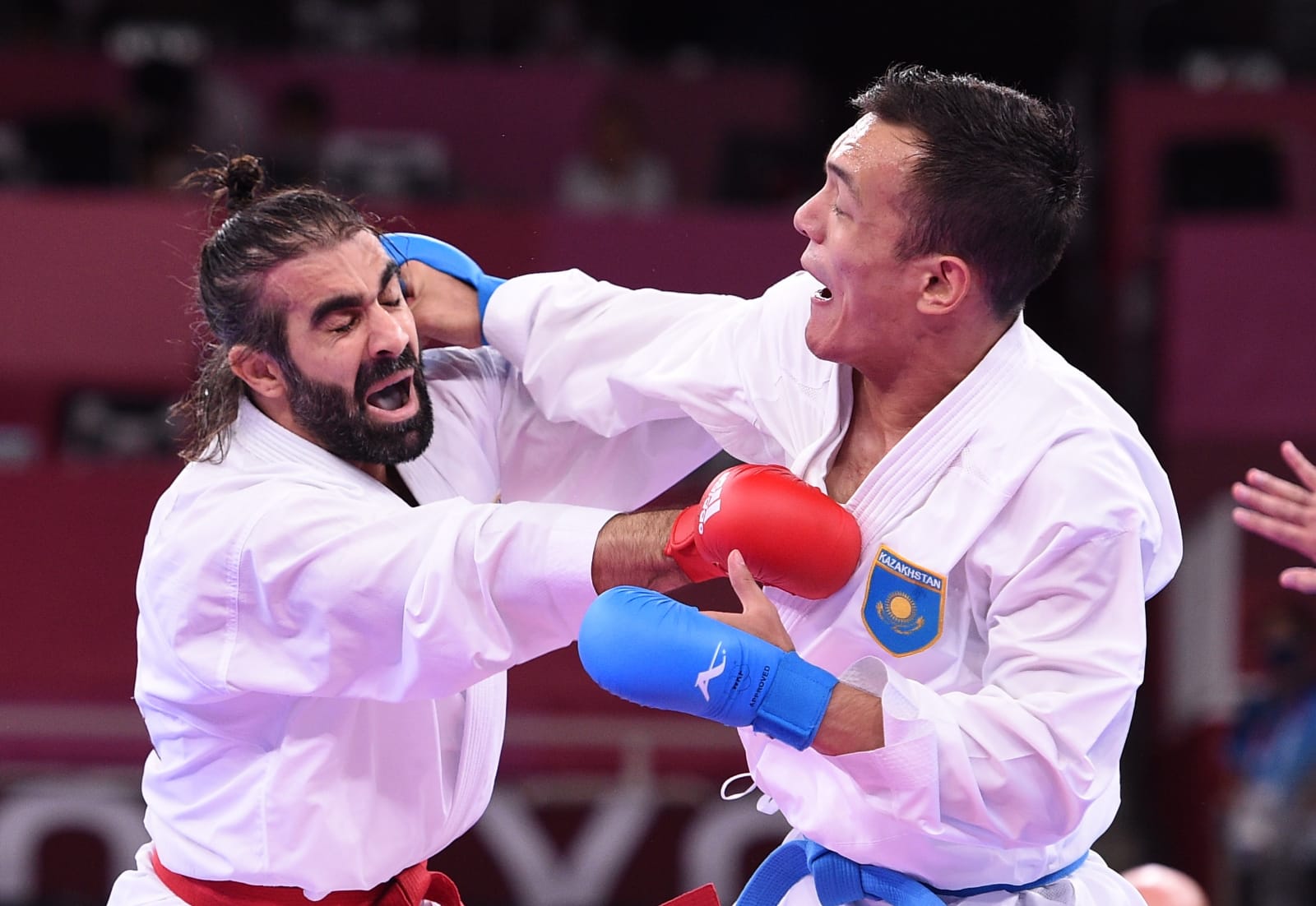Rafael Ağayev Tokio-2020-nin yarımfinalında 