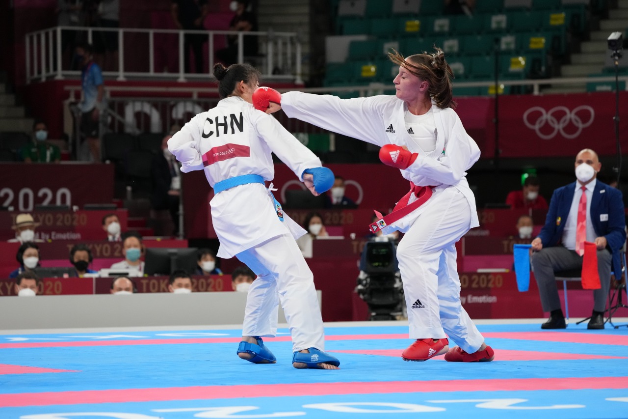 İrina Zaretska Tokio-2020-ni gümüş medalla başa vurdu 