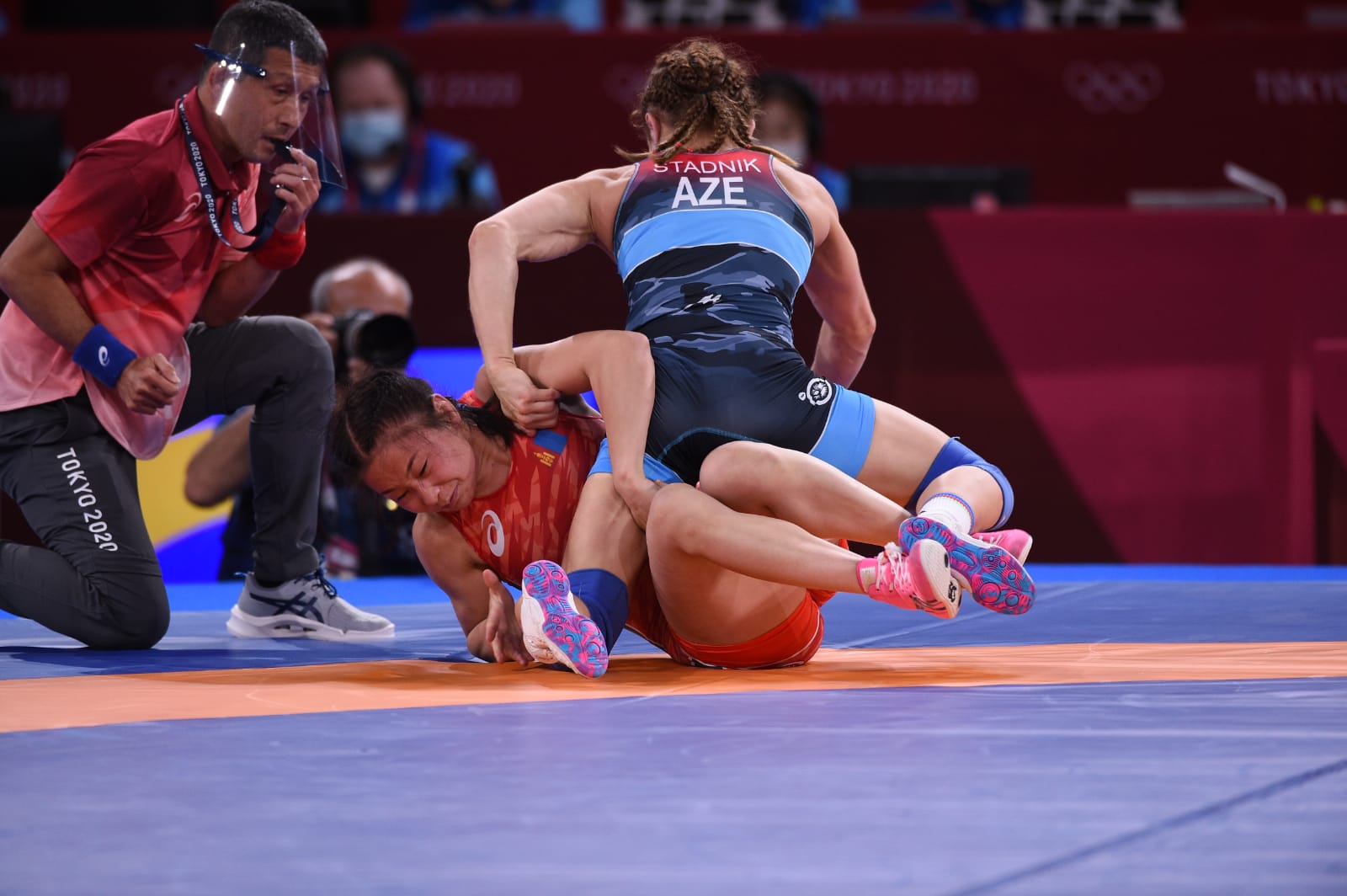 Mariya Stadnik Tokiodan bürünc medalla qayıdır