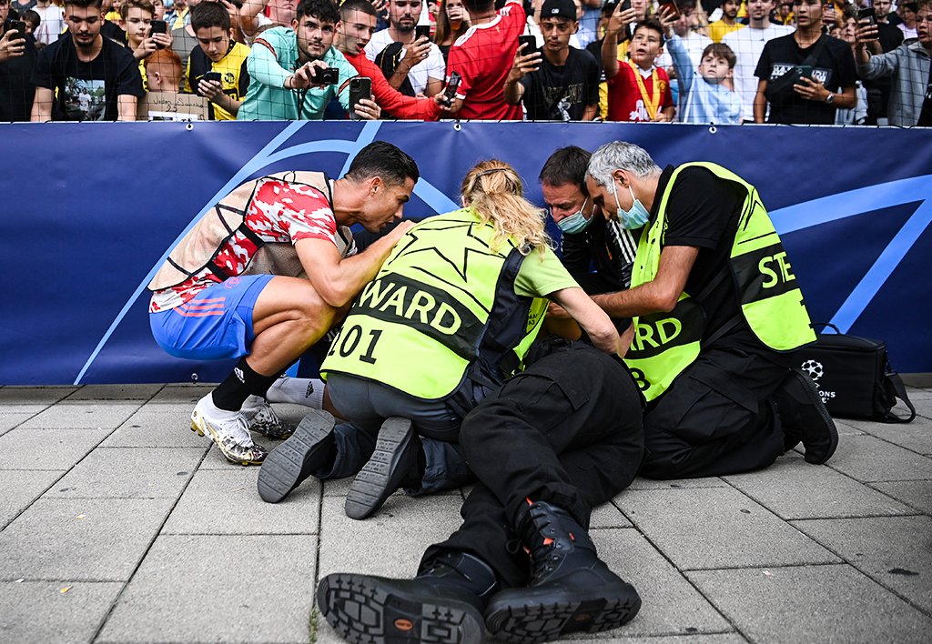 Ronaldodan növbəti jest - Foto