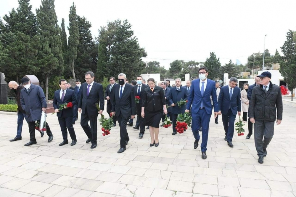 Məktəblilər arasında şahmat turnirinin açılış mərasimi olub