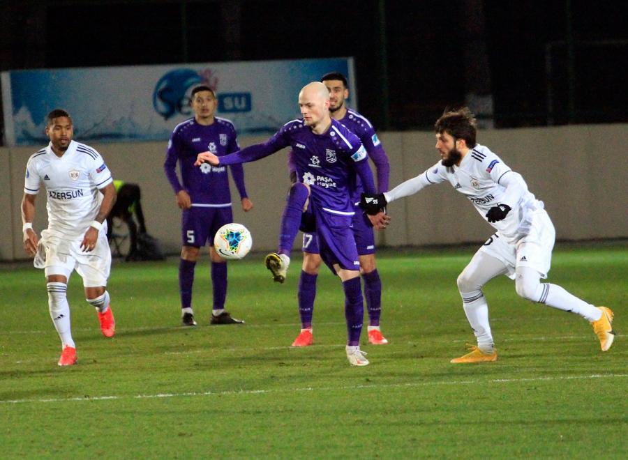 "Qarabağ" liderliyini bir qədər də möhkəmləndirdi&nbsp;