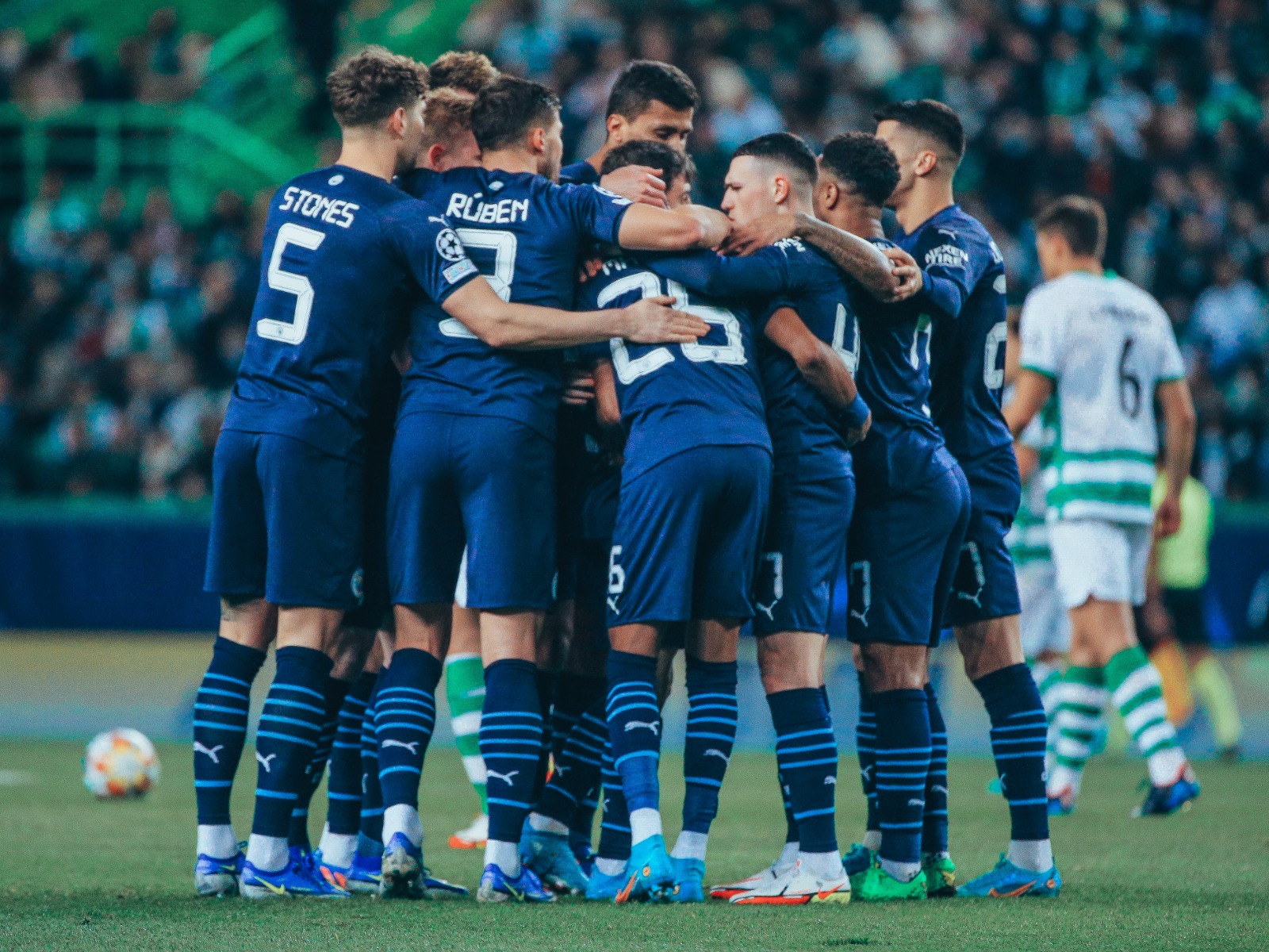 &ldquo;Şəhərlilər&rdquo; səfərdə amansız oldular - FOTO