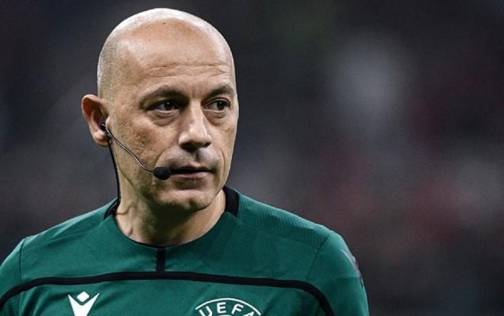 Çakır heyətini Almaniyaya aparır