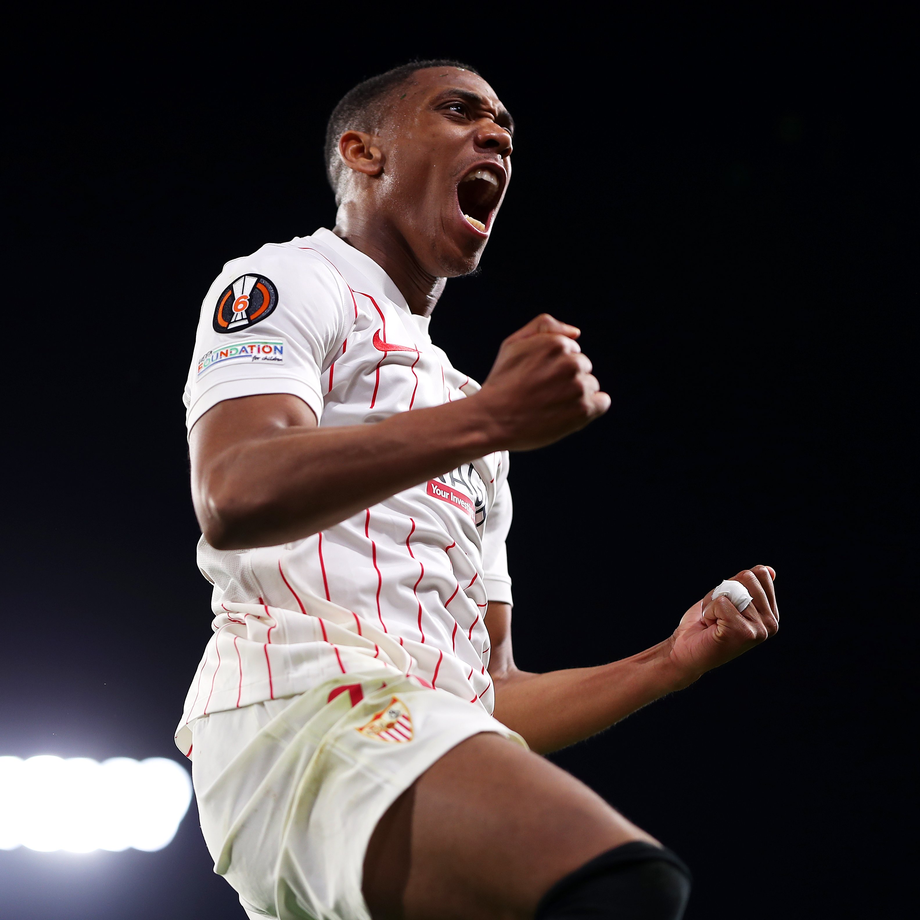 Avropa Liqası: Pley-off mərhələsinin ilk oyunlarına yekun vuruldu - FOTO