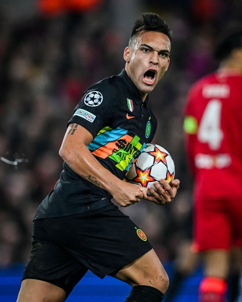 Çempionlar Liqası: &ldquo;Bavariya&rdquo; və &ldquo;Liverpul&rdquo; 1/4 finala vəsiqə qazandı