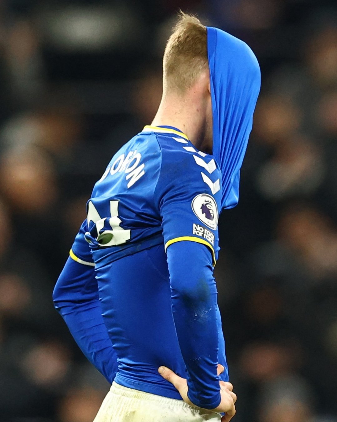 Tamaşaçılar Premyer Liqaya baxa bilməyəcəklər