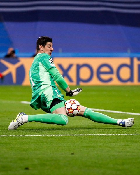 &laquo;Santyaqo Beranbeu&raquo;da &laquo;Benzema tamaşası&raquo; - FOTO