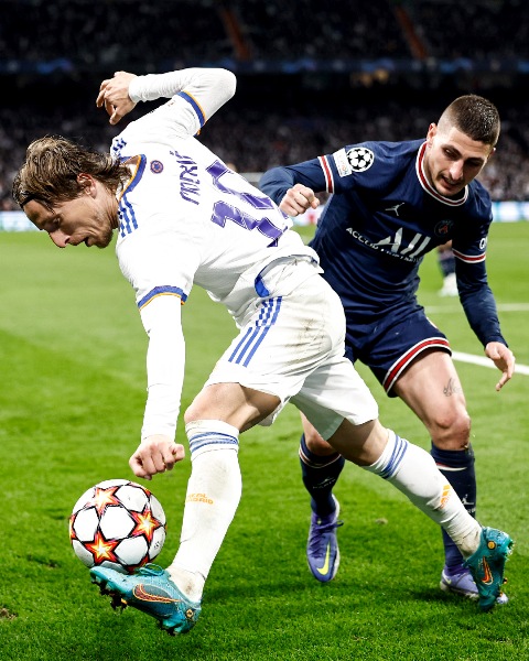 &laquo;Santyaqo Beranbeu&raquo;da &laquo;Benzema tamaşası&raquo; - FOTO