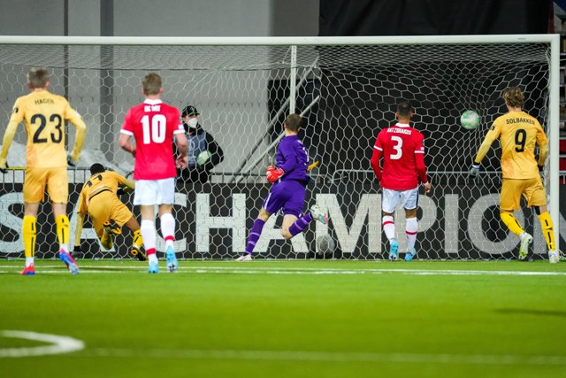 Çexiya, Serbiya və Niderlandda &laquo;qol yağışı&raquo; - FOTO